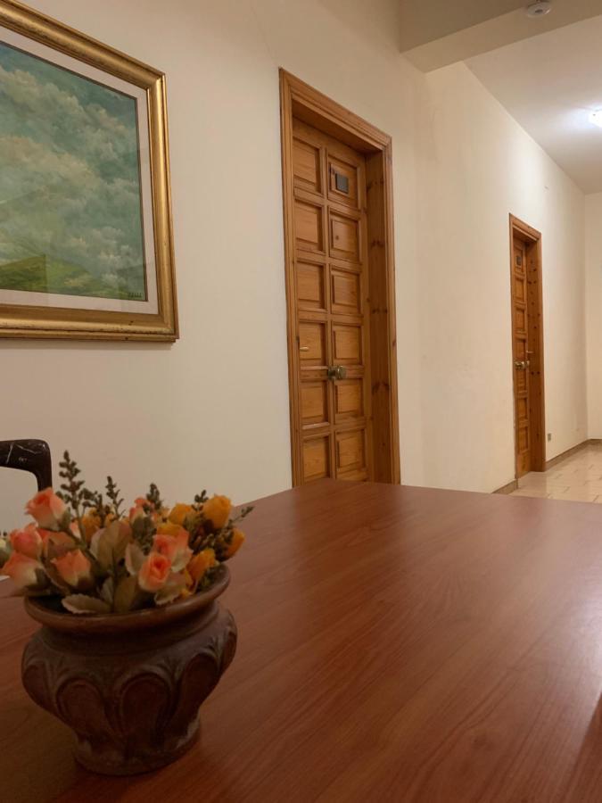 B&B Continentale Скалеа Екстериор снимка