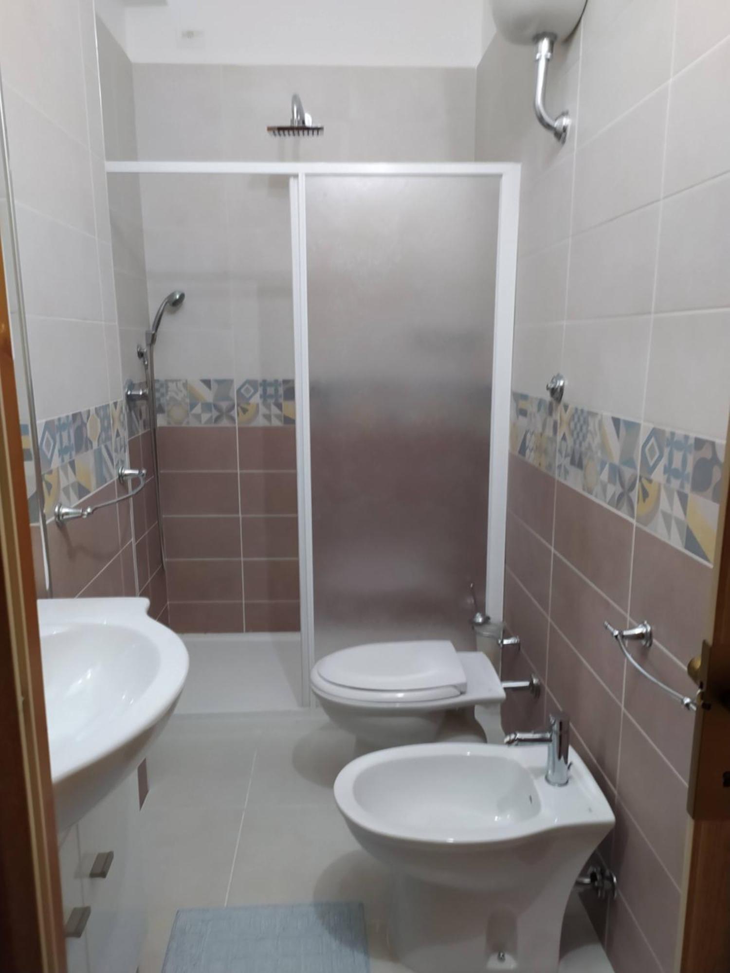 B&B Continentale Скалеа Екстериор снимка